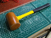 重阳节敬老真皮手缝橡胶给力按摩锤