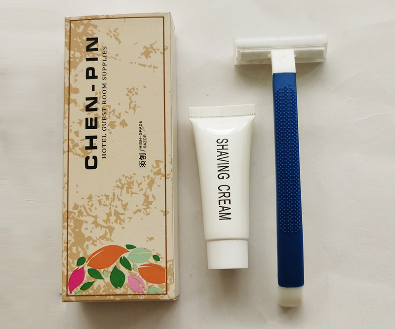 民宿风情盒装须刀C款