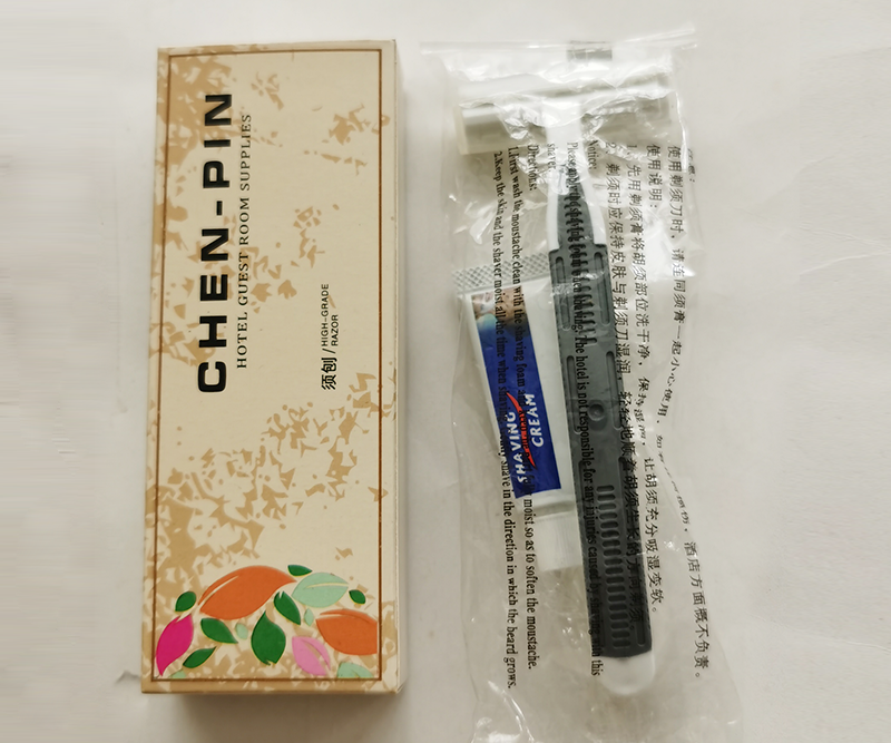 民宿风情盒装须刀E款