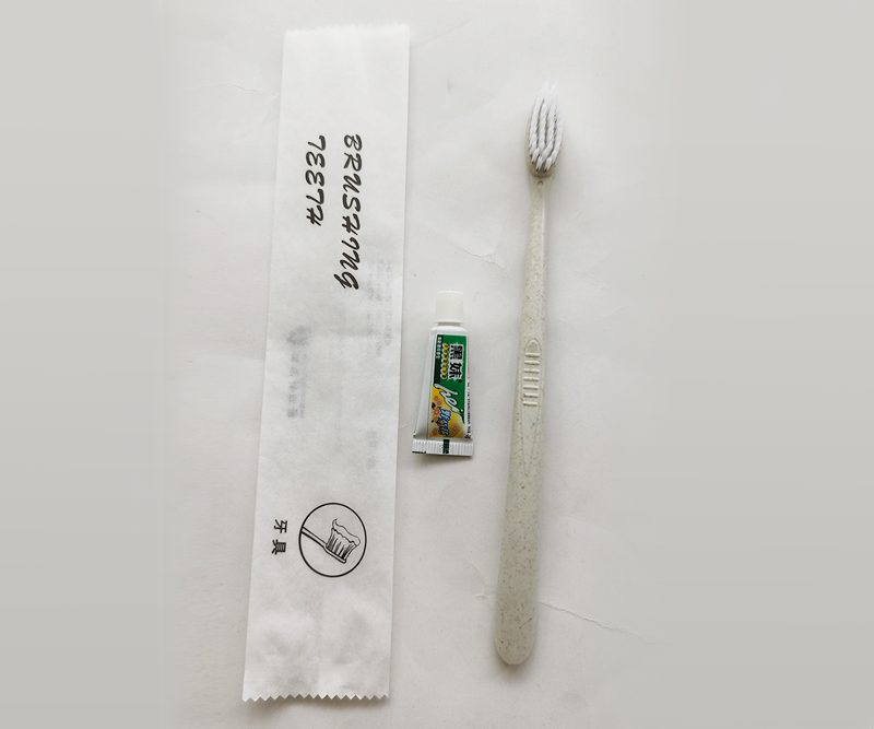 北欧风情环保纸袋牙具F款