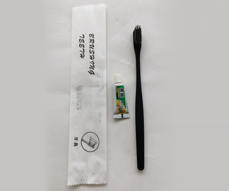 北欧风情环保纸袋牙具J款