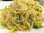 海蜇丝炒豆芽