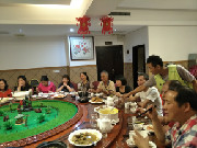 丰盛美食，余庆未了