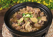 牛腩煲